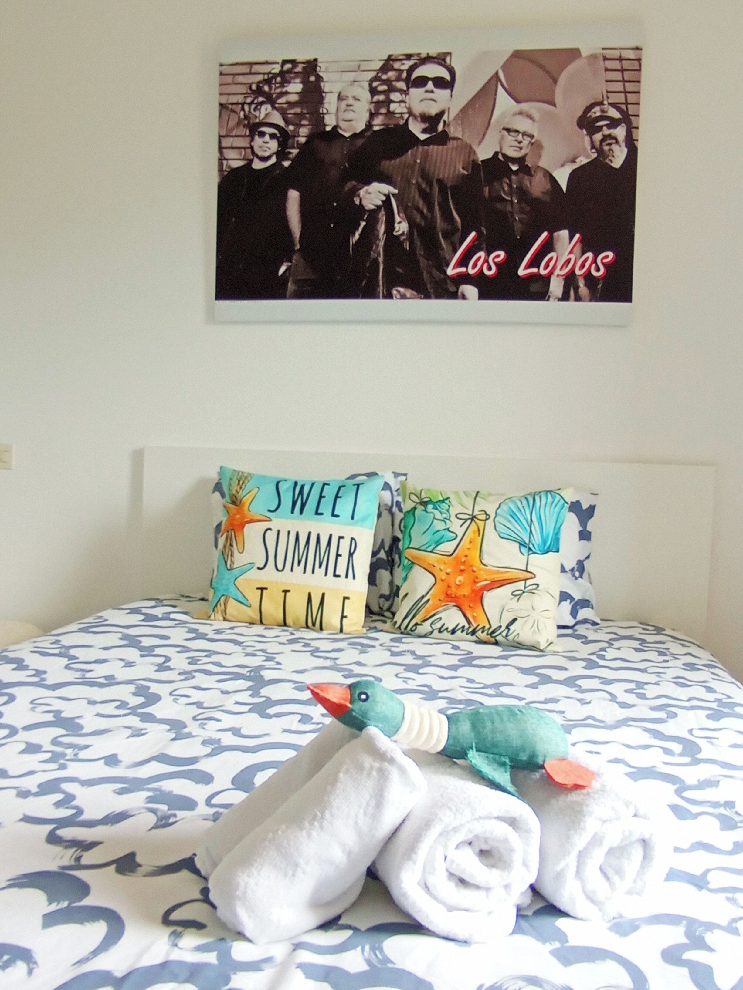 1 bedroom, free wifi, bed sheets