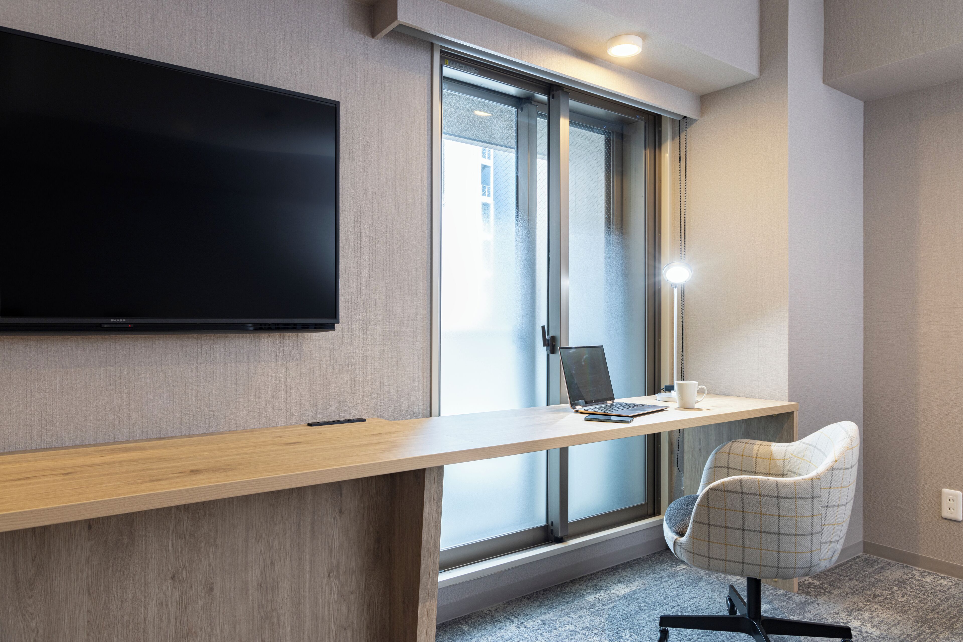 1 bedroom, in-room safe, desk, blackout curtains