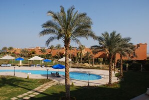Private beach, sun loungers, beach umbrellas, beach towels