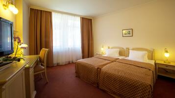 Minibar, in-room safe, desk, soundproofing