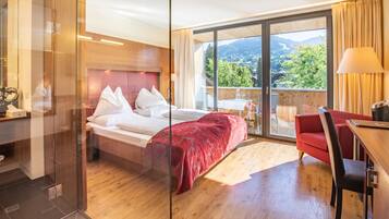 Doppia Superior | Cassaforte in camera, una scrivania, postazione laptop, insonorizzazione