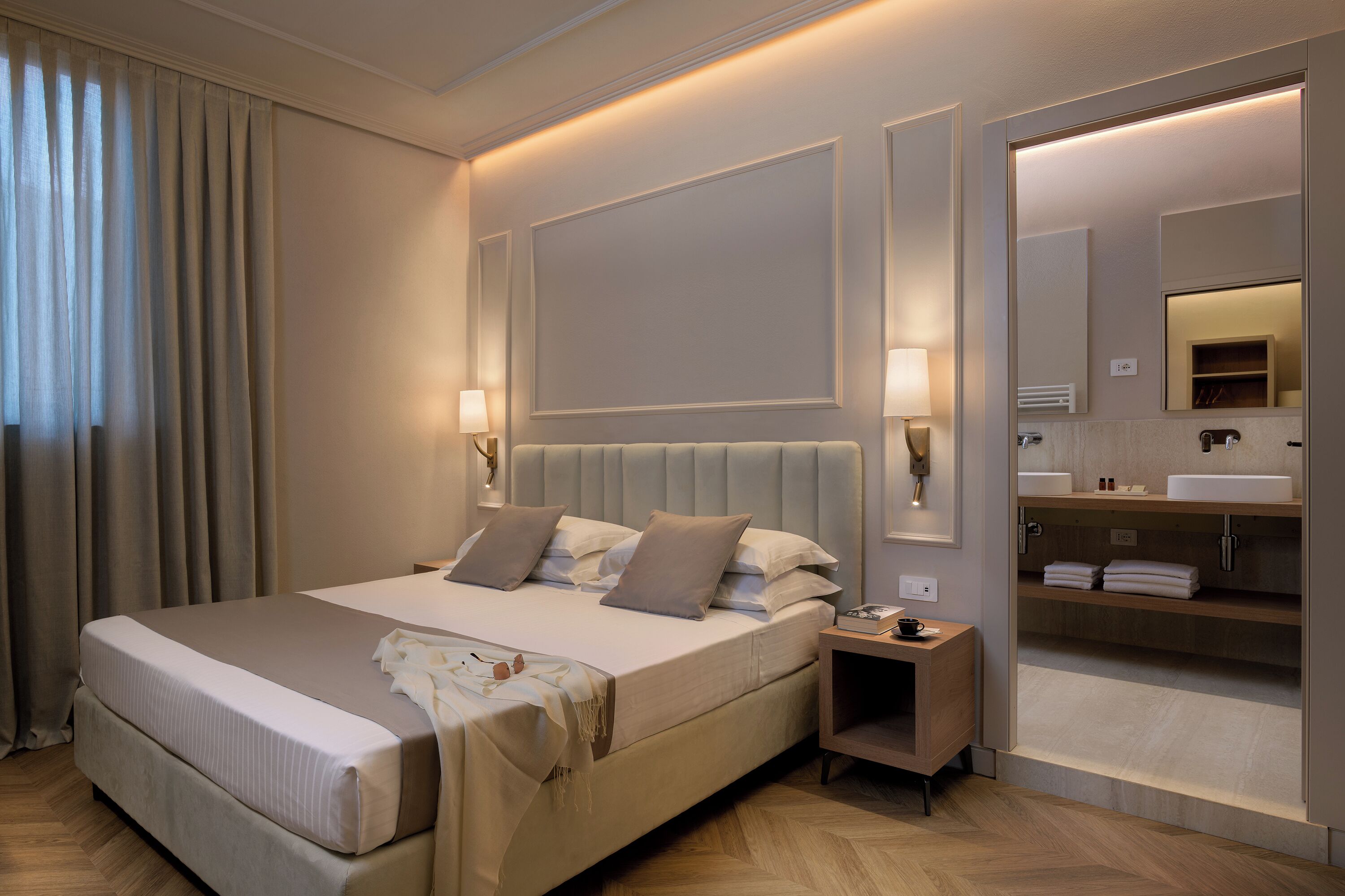 Superior Double or Twin Room, 1 Bedroom | Premium bedding, minibar, in-room safe, desk