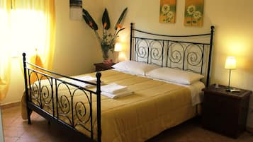 Premium bedding, iron/ironing board, cots/infant beds, rollaway beds