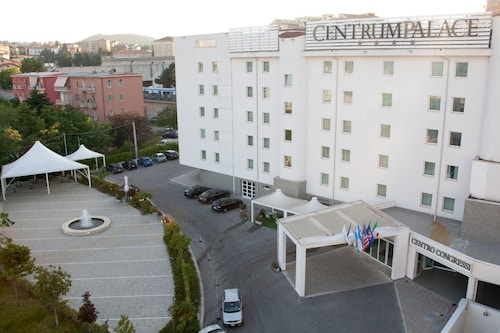 Centrum Palace