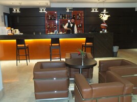 Bar (en el alojamiento)