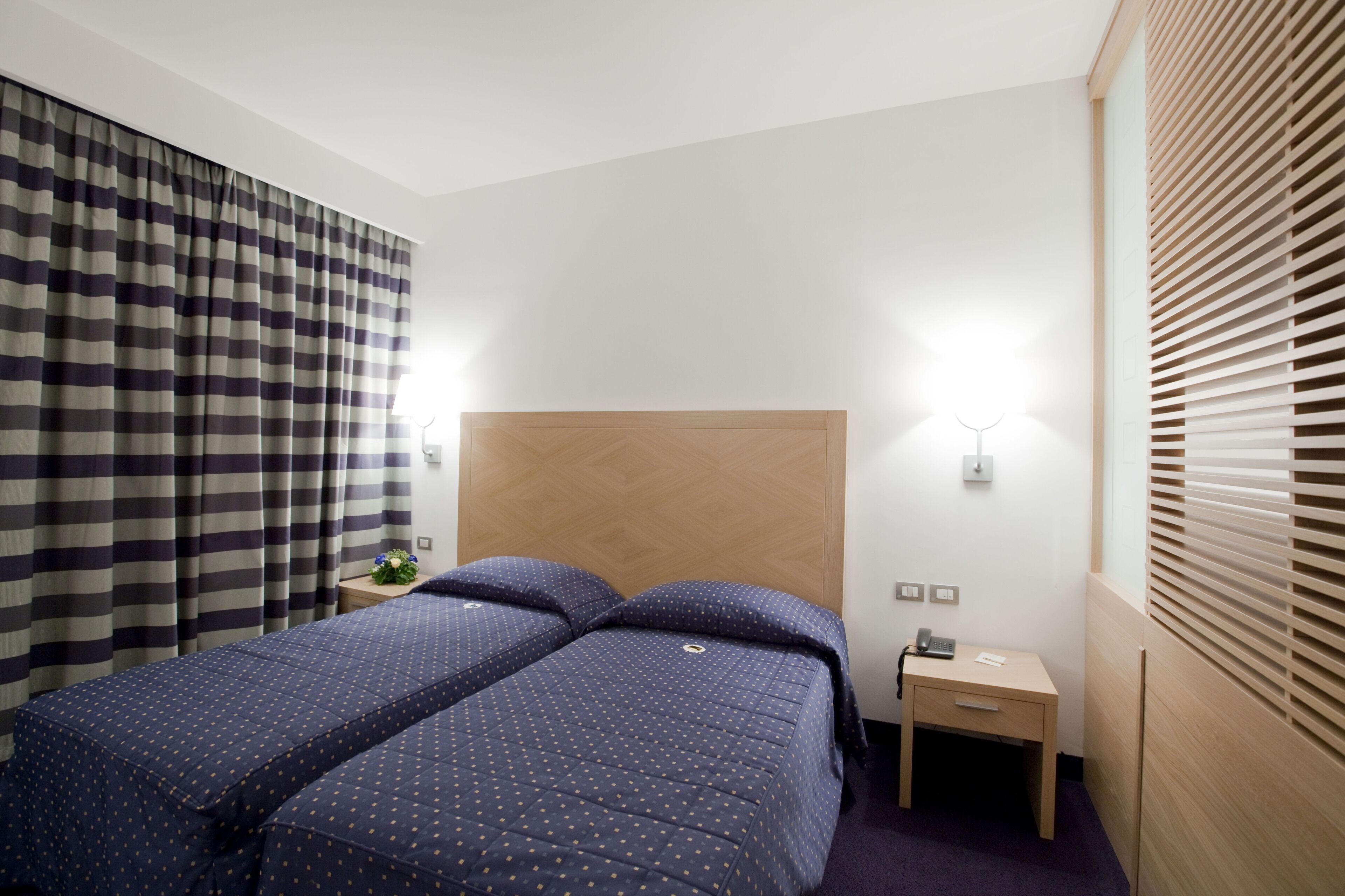 junior suite | premium bedding, minibar, in-room safe, desk