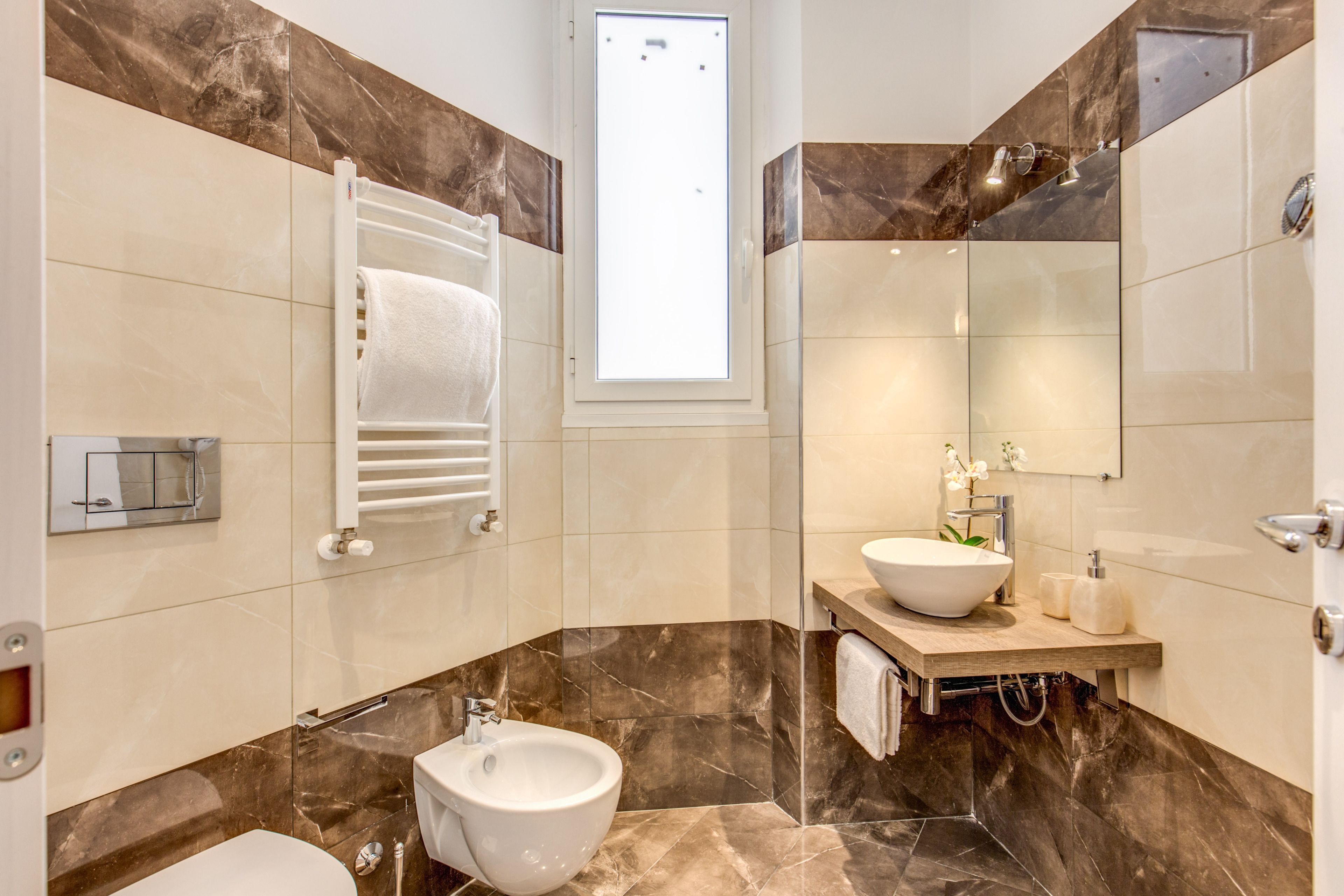 Foto - The Bridge Suites