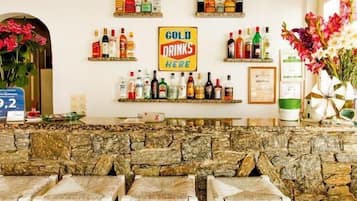 Bar (en la propiedad)