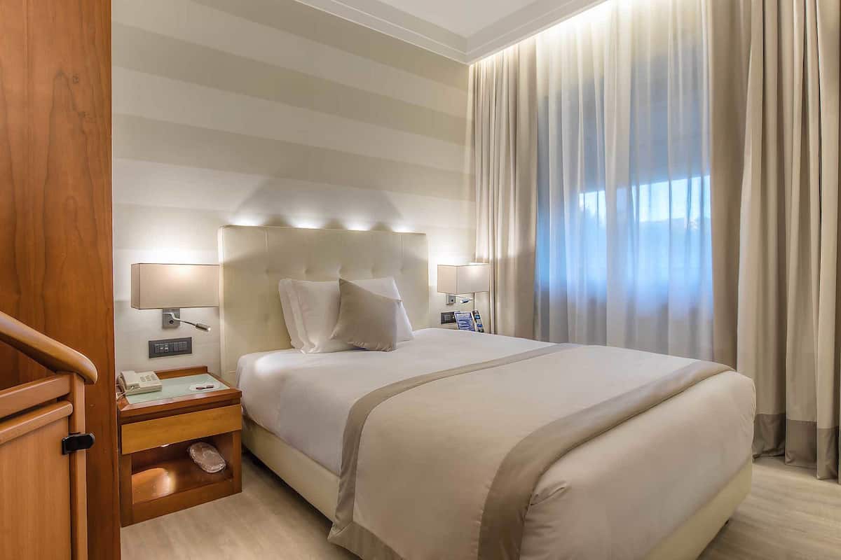 Superior Single Room, 1 Katil Bujang (Single) | 1 bilik tidur, peralatan tempat tidur hipoalergenik, bar mini