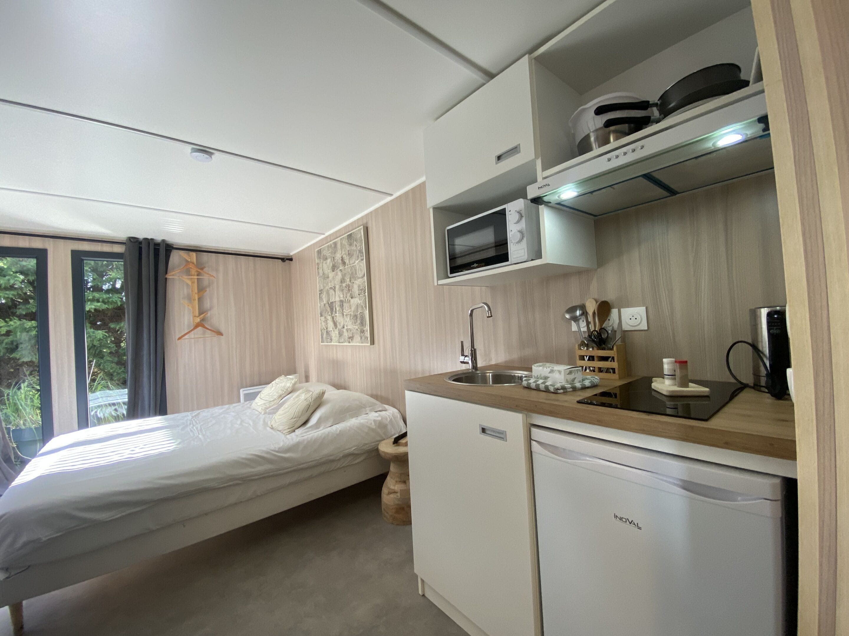 Cottage, Accessible, Ensuite | Shared kitchen | Highchair