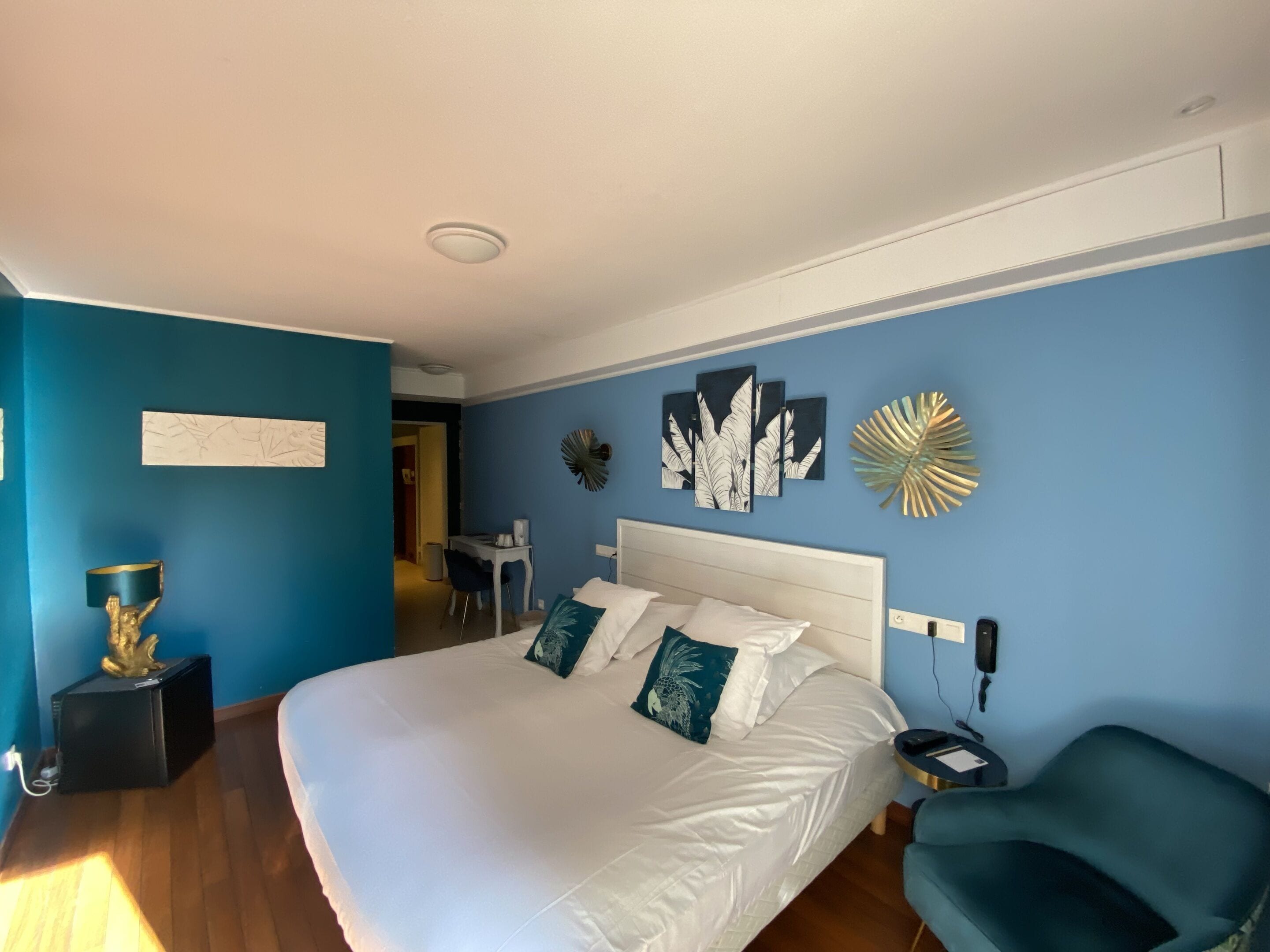 Suite, Ensuite (balnéo-sauna-Accès jardin)