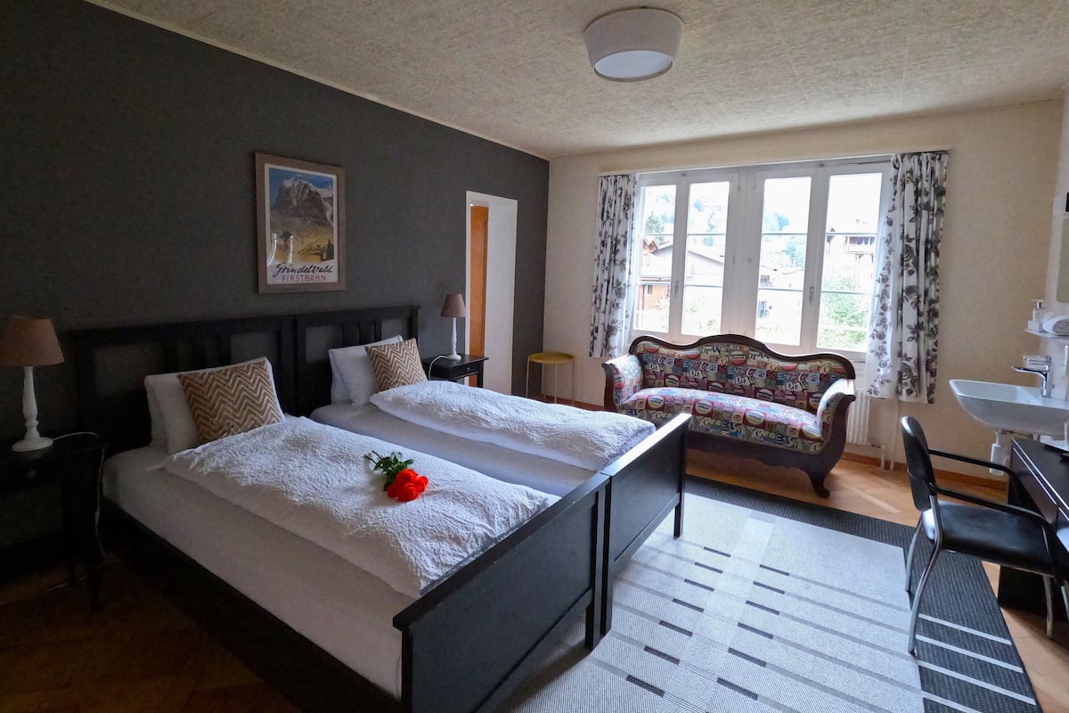 Comfort kamer, 1 twee- of 2 eenpersoonsbedden, meerdere bedden, uitzicht op bergen | 1 slaapkamer, gratis wifi, beddengoed