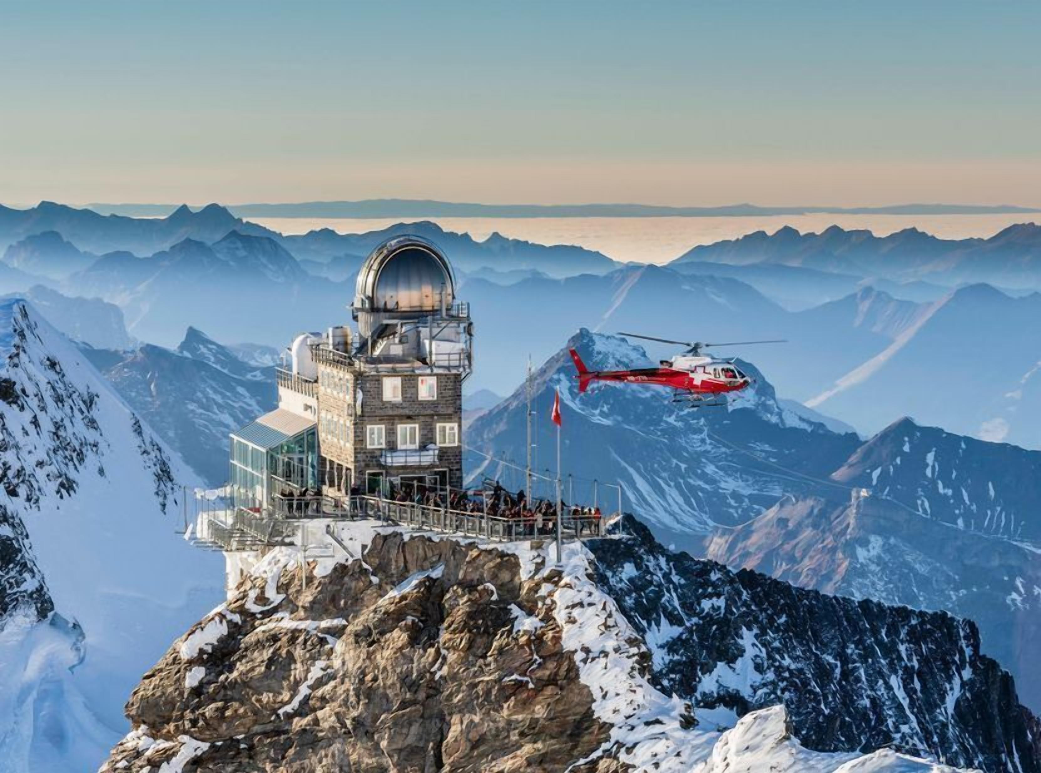 helicopter/plane tours