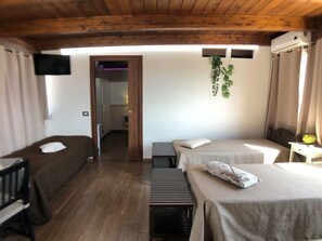 Panoramic Apartment, 2 Bedrooms, Terrace, Mountain View