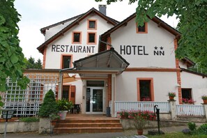 Exterior - Auberge des Mésanges (Meisenthal)