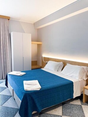 Frette Italian sheets, premium bedding, memory foam beds, minibar - Agri Hotel da Marianna (Santa Domenica Vittoria)