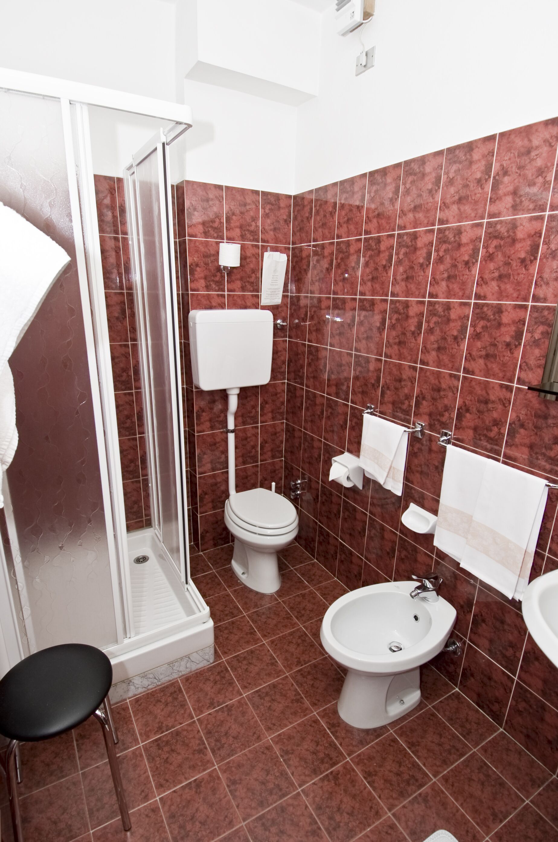 twin room | bathroom | free toiletries, hair dryer, dressing gowns, bidet