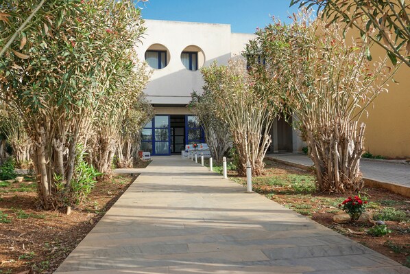 Front of property - Saverino (Valderice)