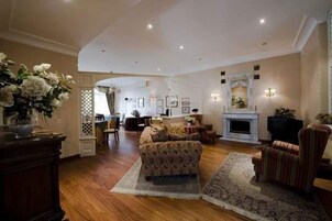 Zona de estar del vestíbulo