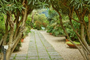 Jardines del alojamiento
