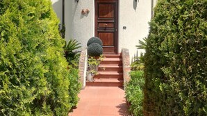 Front of property - Immobiliare Podere 13 (Orbetello)