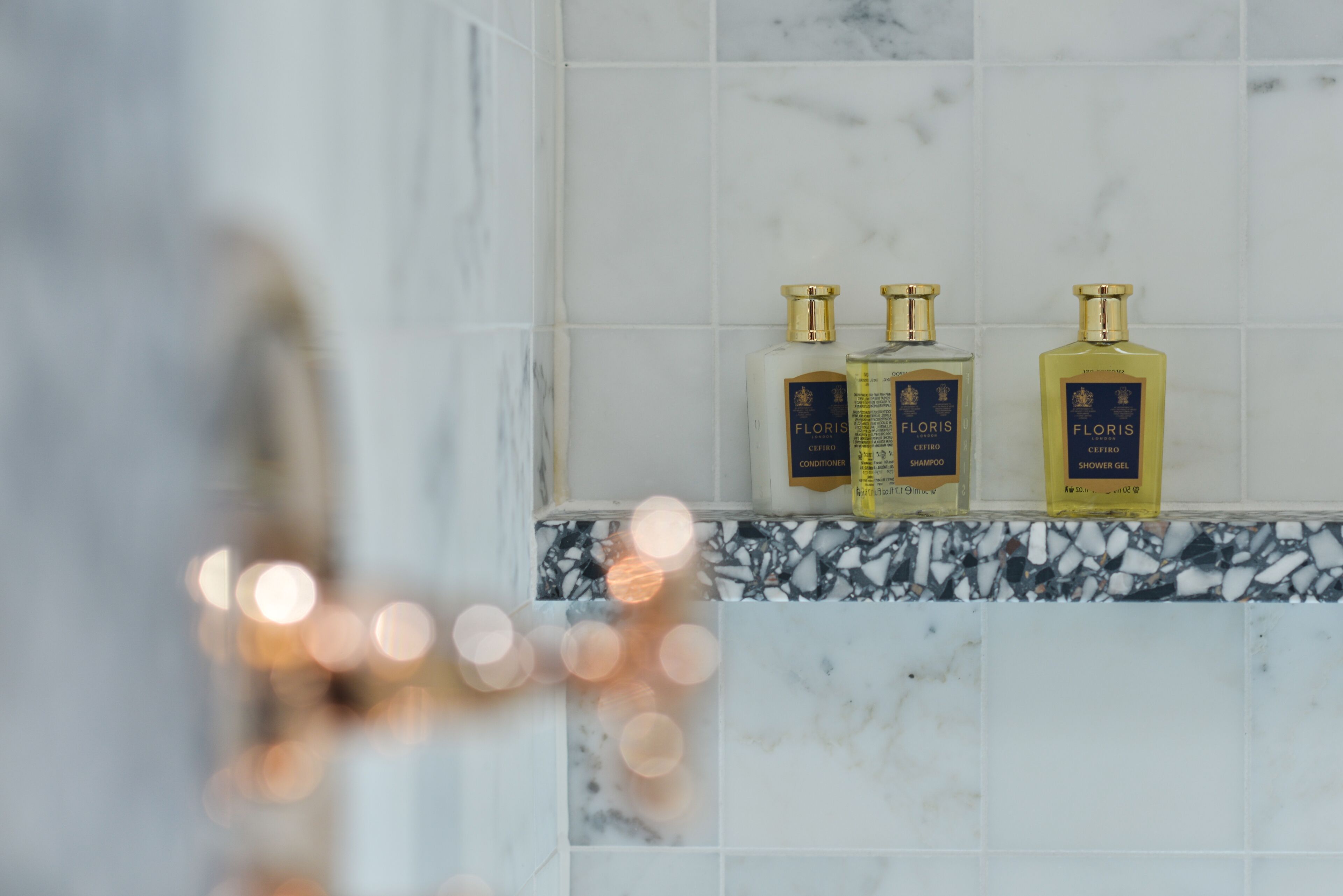 cosy room | bathroom | shower, rainfall showerhead, designer toiletries, hair dryer