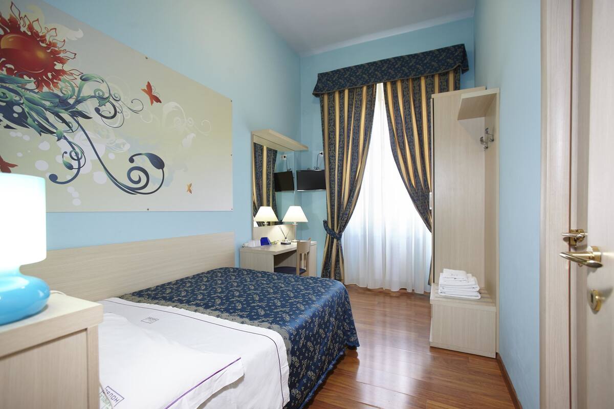 Double Room Single Use
