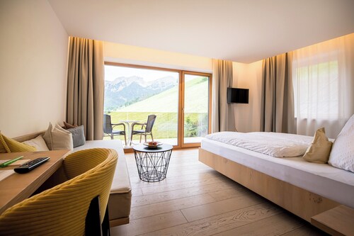Kronplatz Resort Hotel Kristall