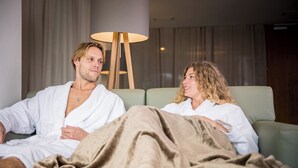 Sauna, hot tub, steam room, body treatments, hot stone massages - Kronplatz Resort Hotel Kristall (Valdaora)