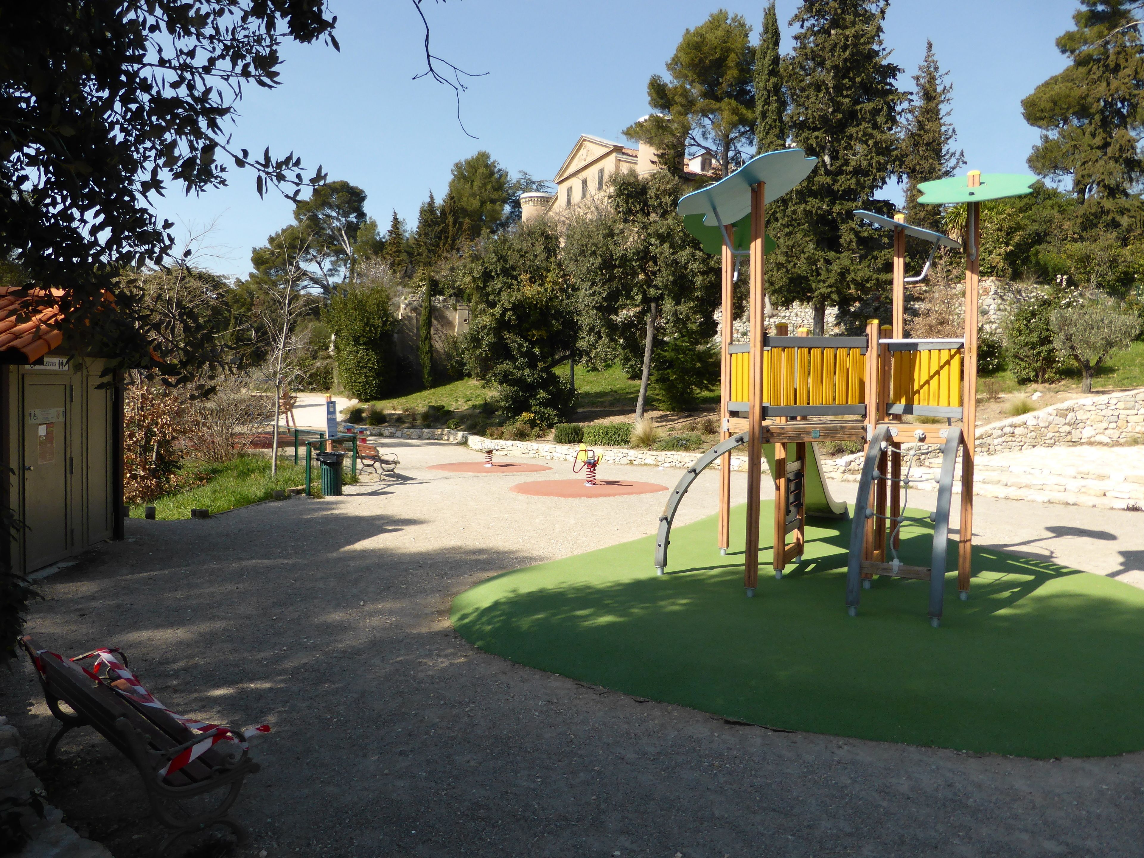 Aire de jeux - extérieure