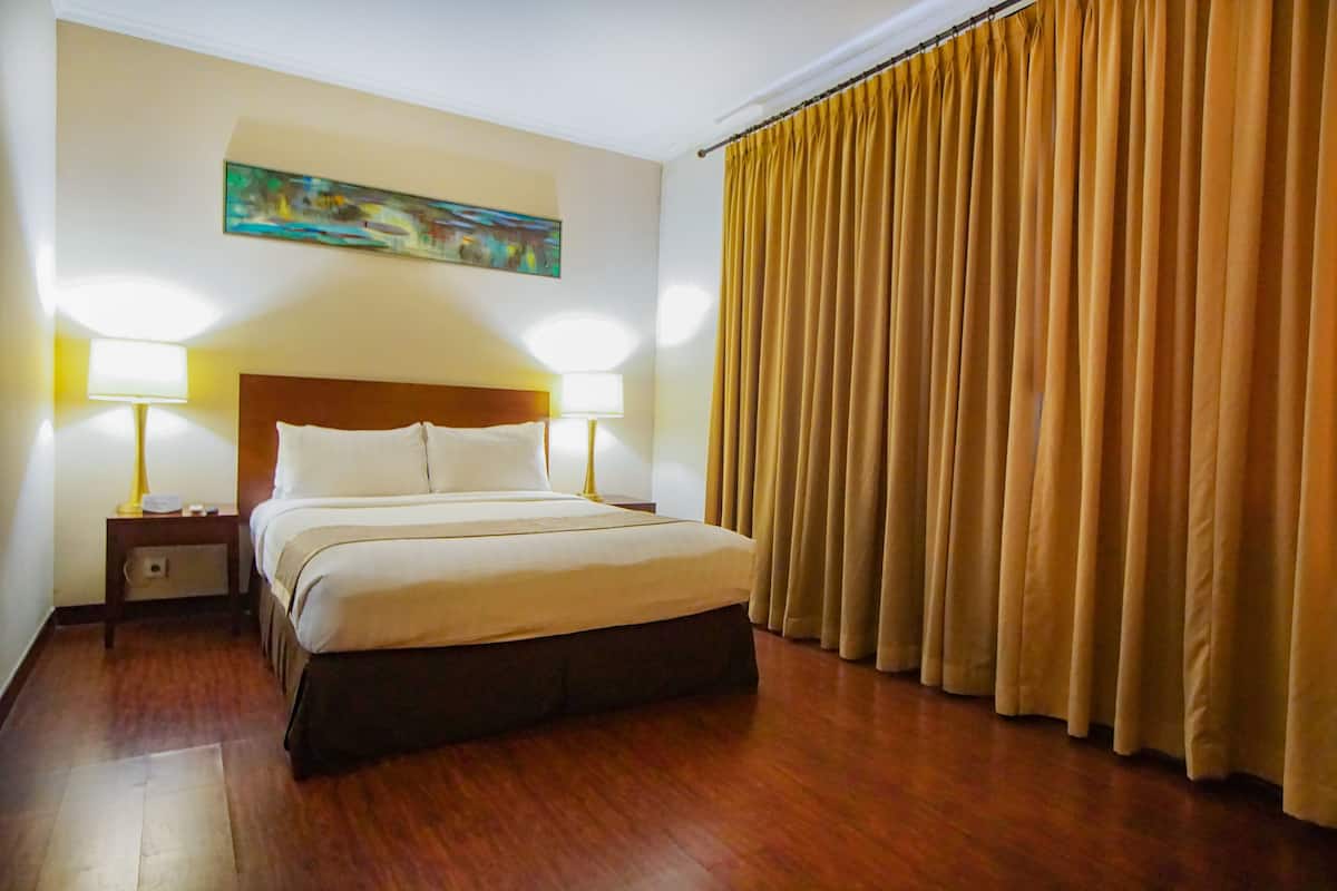1 bedroom, minibar, in-room safe, desk