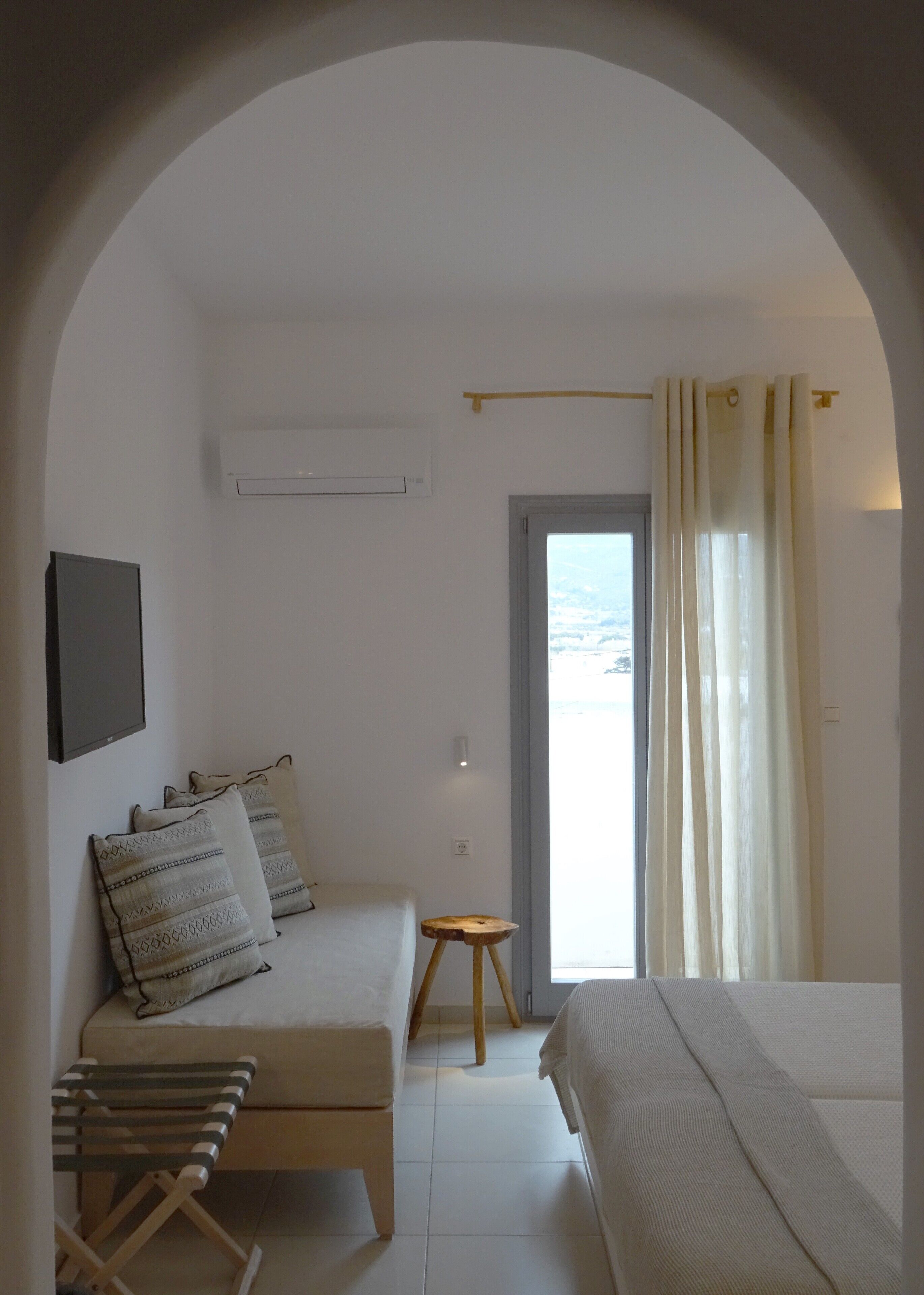 Chambre Triple Standard, vue mer | Coffres-forts dans les chambres, décoration personnalisée