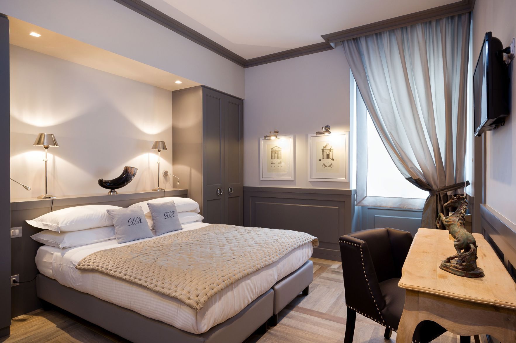 أغطية فراش متميزة وألحفة محشوة بالريش وأسرّة بإسفنج يتكيف مع شكل الجسم