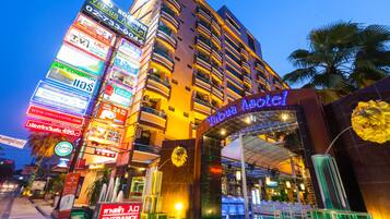 Front of property – evening/night