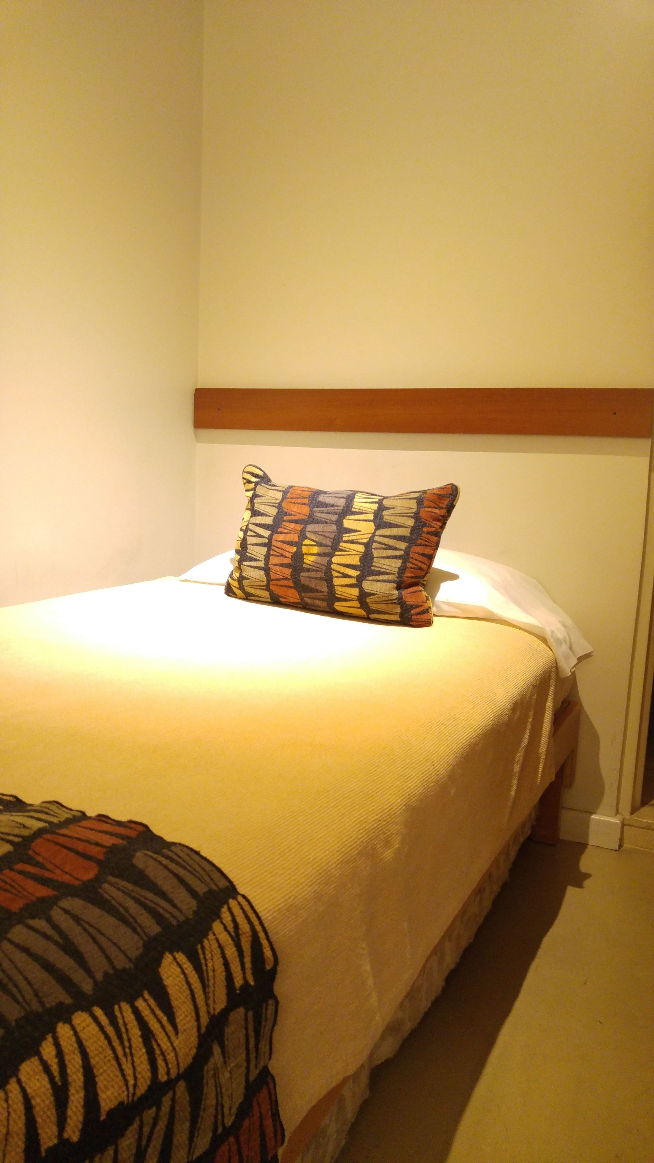 standard single room | minibar, in-room safe, iron/ironing board, free wifi