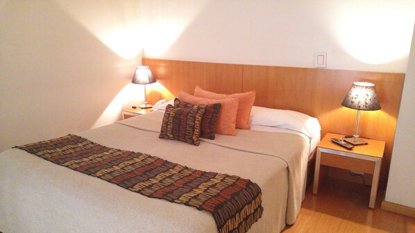 Minibar, in-room safe, iron/ironing board, free WiFi