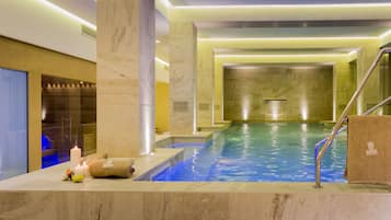 Sauna, bain Ă remous, hammam, soins corporels, gommages corporels