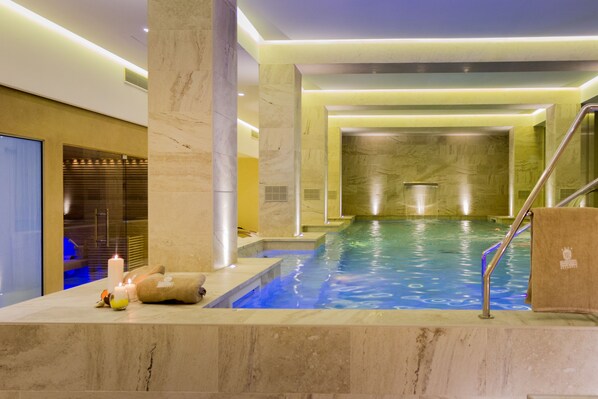 Sauna, hot tub, steam room, body treatments, body scrubs, facials