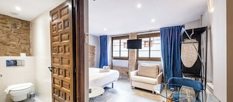 AinB Picasso Corders Apartments