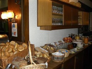 Desayuno buffet incluido todos los días 