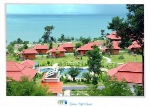 Golden Cliff Beach Resort