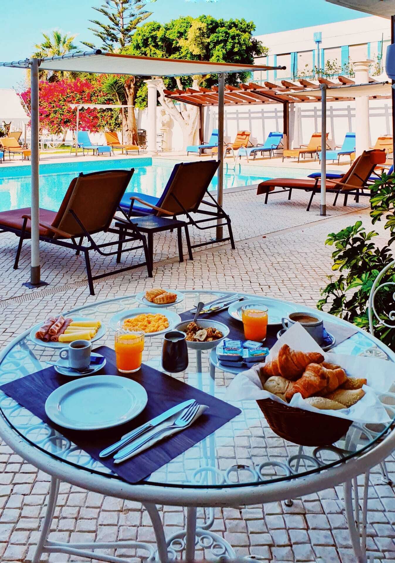 Indoor pool, 2 outdoor pools, sun loungers