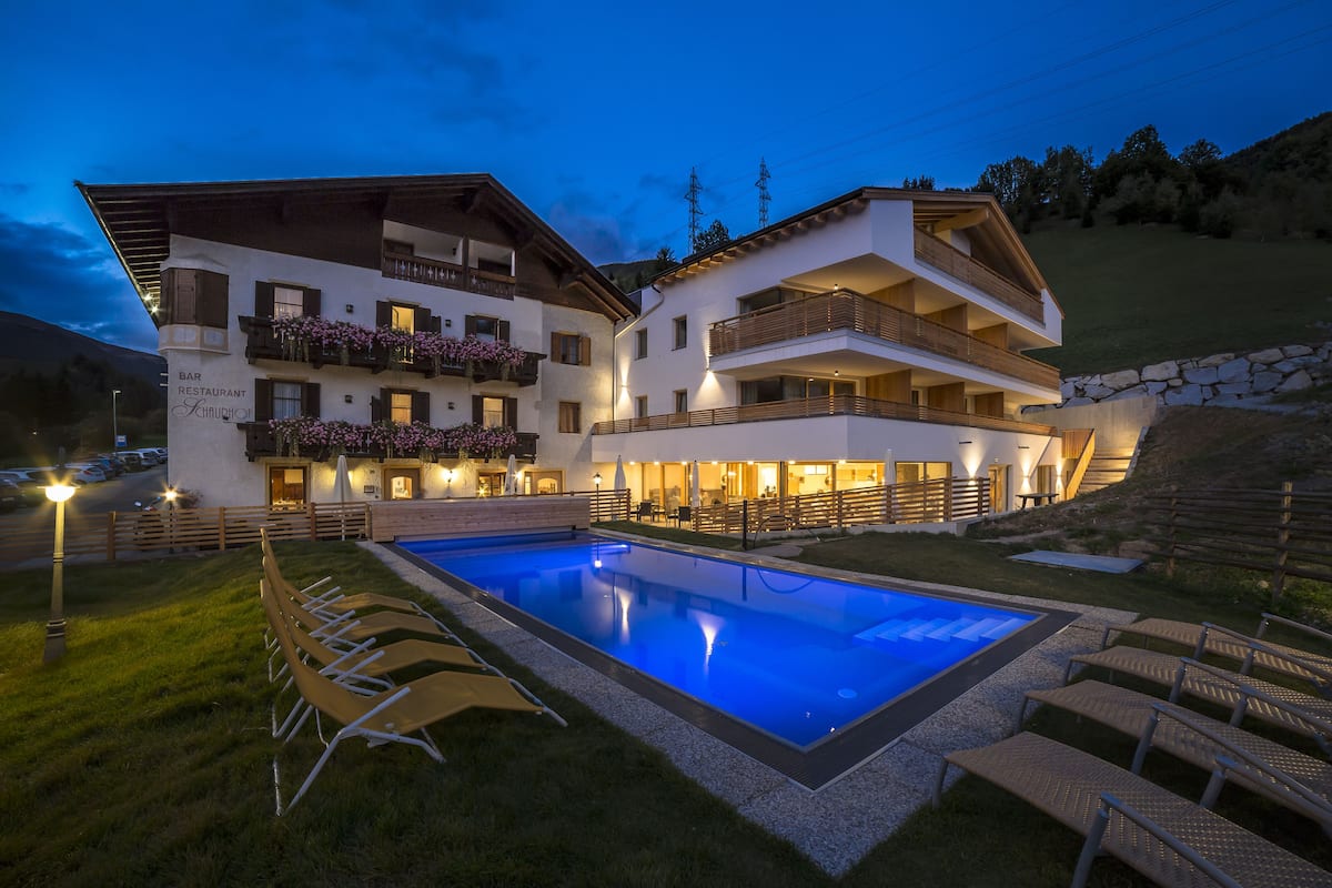 Familien-Vierbettzimmer, 2 Doppelbetten, Balkon | Aussenbereich