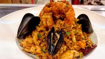 3 restaurants, Japanese cuisine