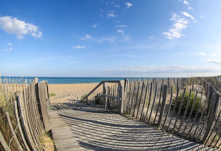 Beach. Le Domaine du Golf by Ateya Vacances