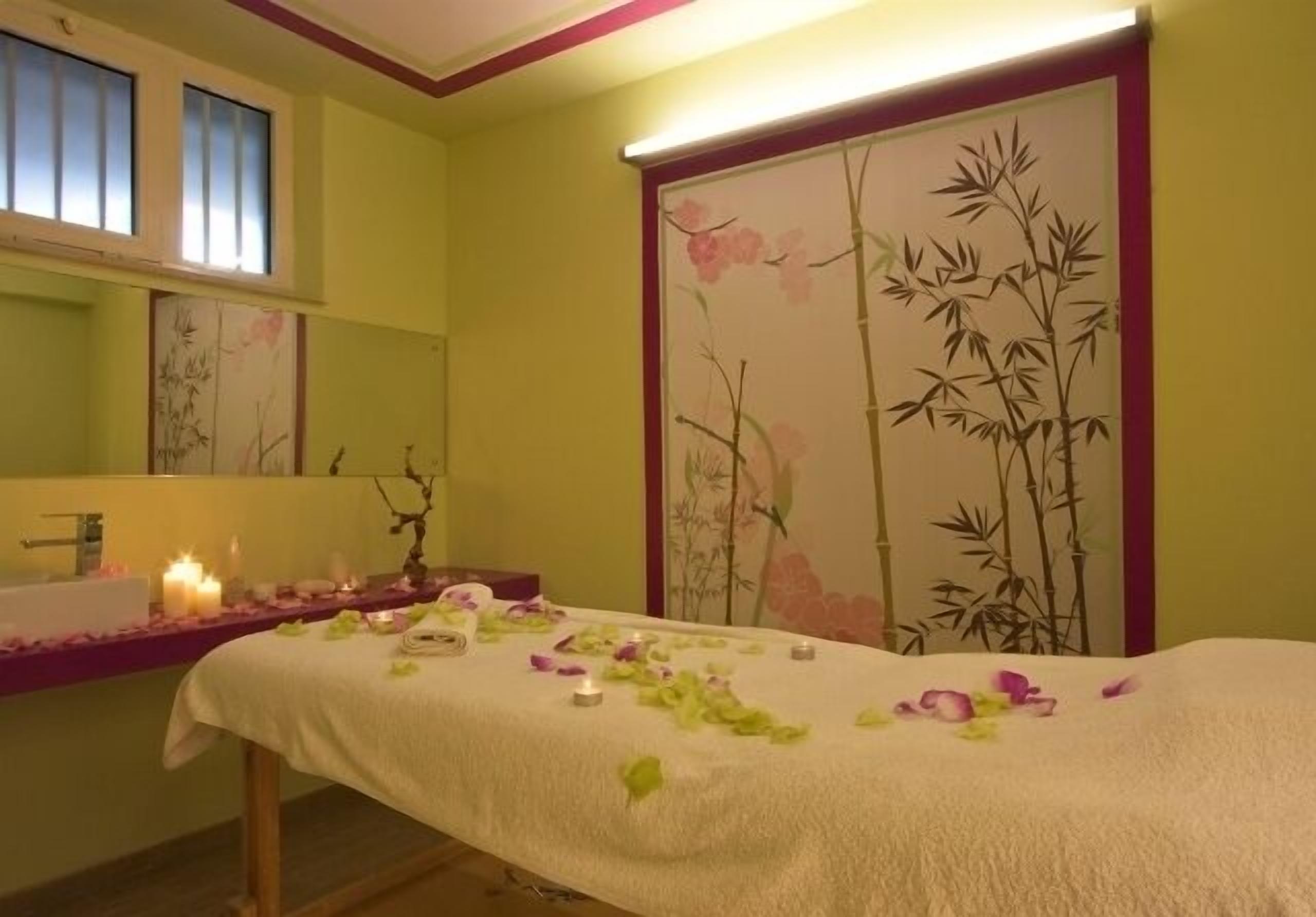 Foto - Hotel Mocambo piscina e spiaggia