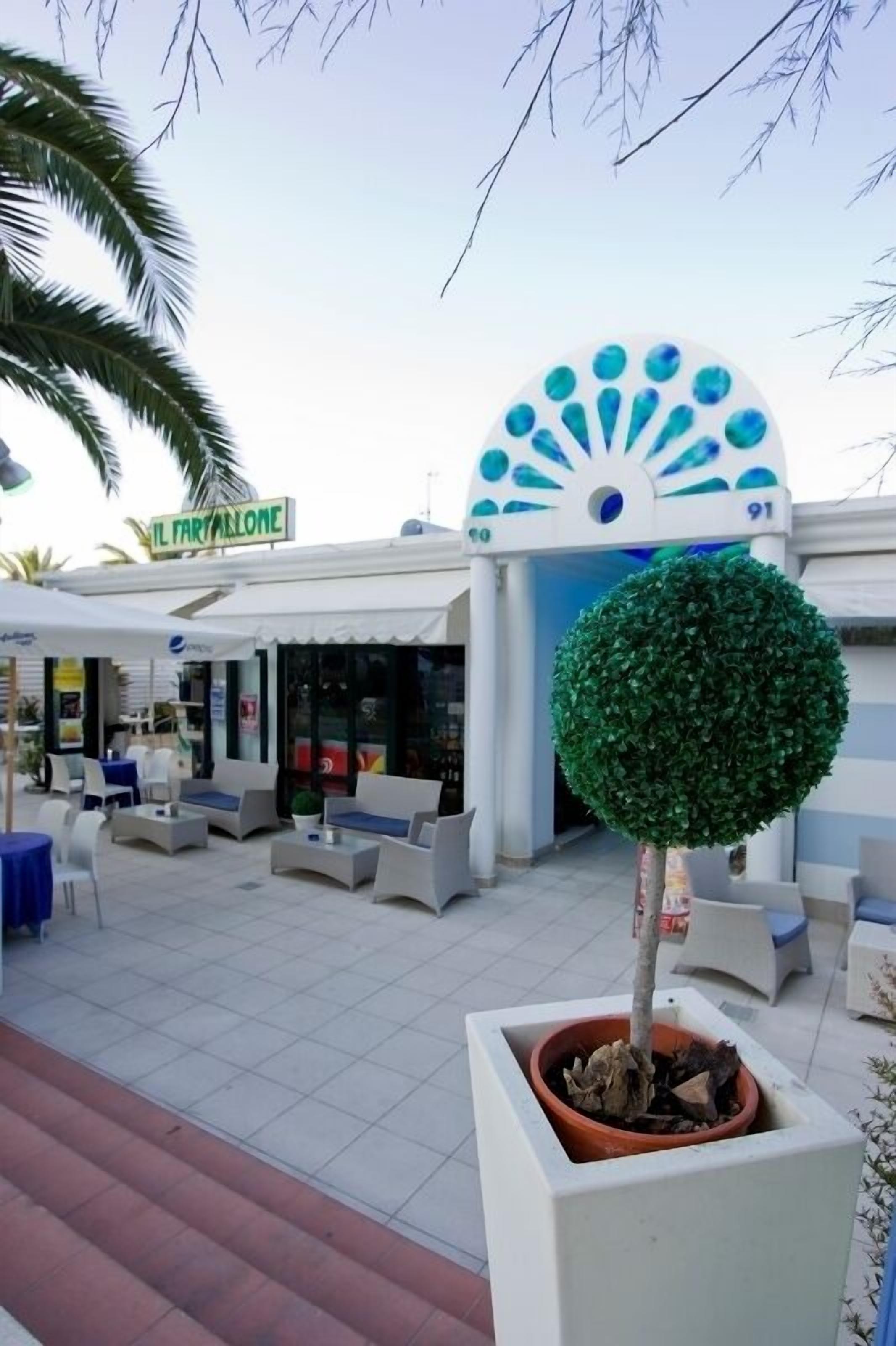 Foto - Hotel Mocambo piscina e spiaggia