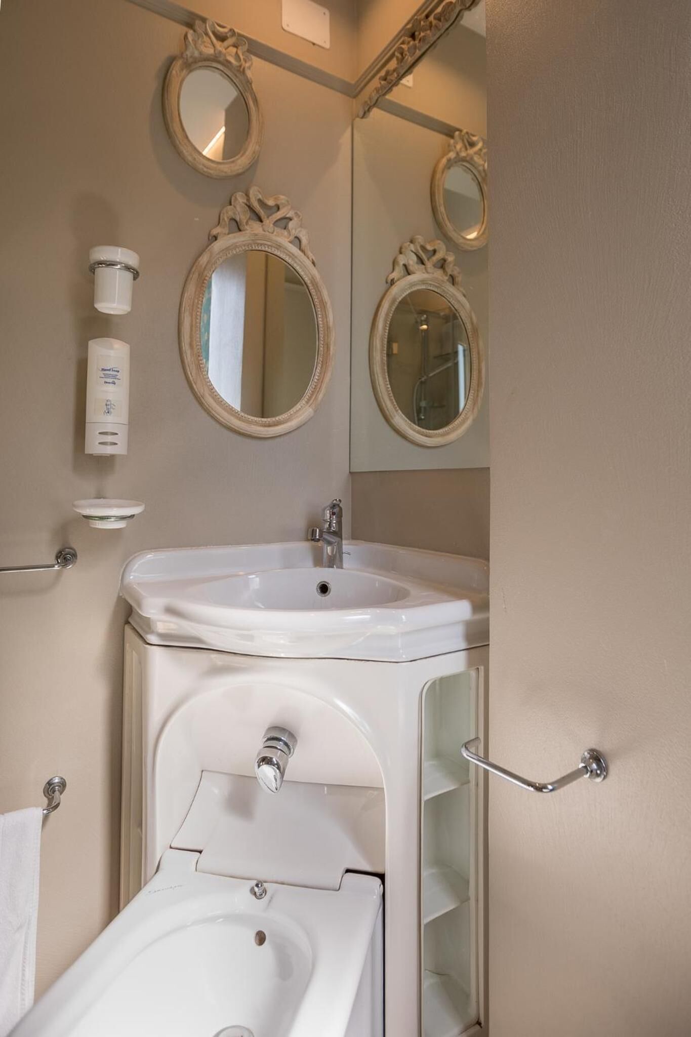 Foto - Hotel Mocambo piscina e spiaggia