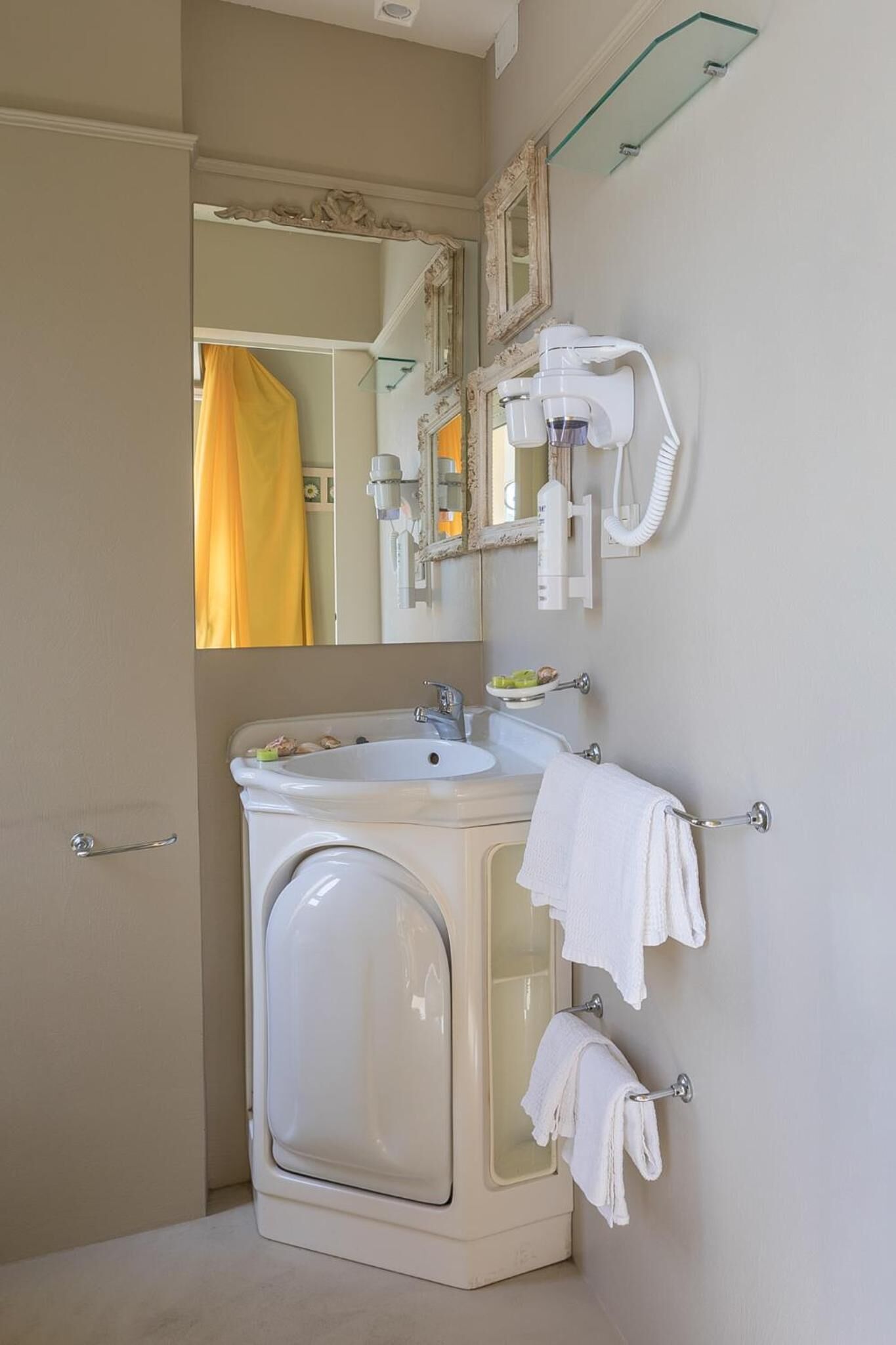 Foto - Hotel Mocambo piscina e spiaggia