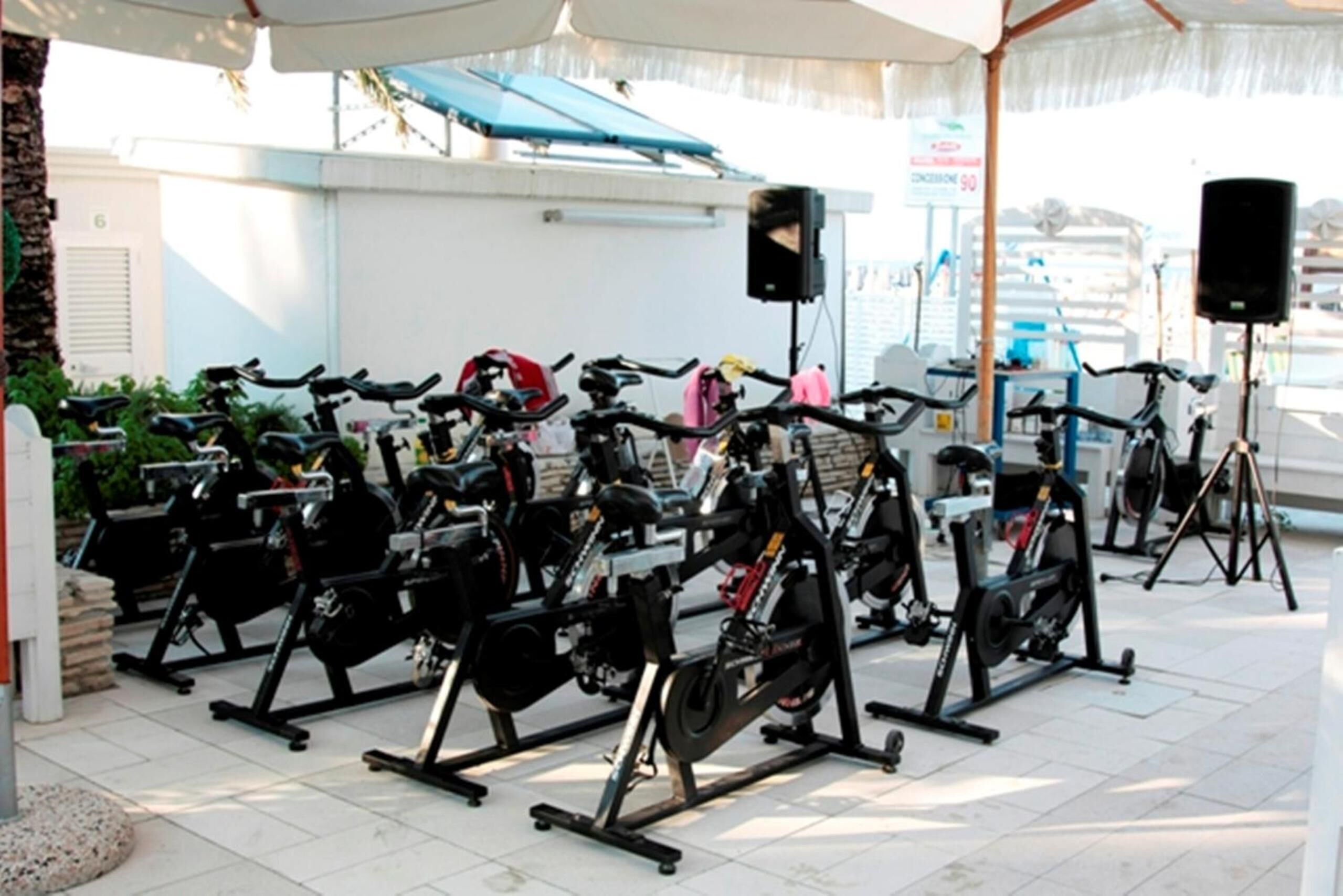 Foto - Hotel Mocambo piscina e spiaggia